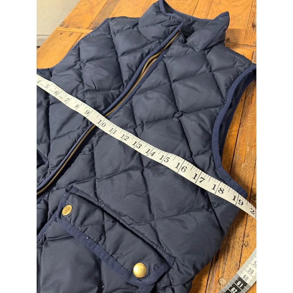 J Crew Down Puffer Vest Womens Medium Navy Quilted Preppy‎ Outdoor Nautical